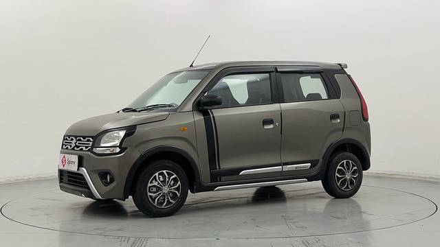 https://images10.gaadi.com/usedcar_image/4529952/original/be9aa0207a6548b72640a8243d801f7f.JPG?imwidth=6400
