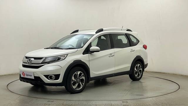 https://images10.gaadi.com/usedcar_image/4530027/original/68748e31101f06b6e3689091de142463.JPG?imwidth=6400