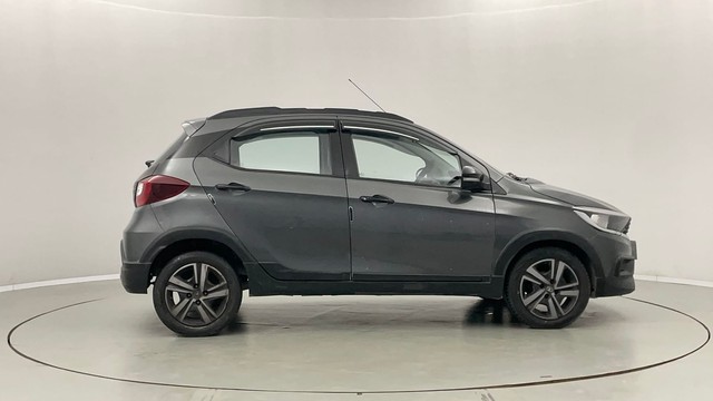 Second-hand 2021 Tata Tiago NRG XZ for sale in Jaipur-2