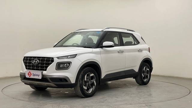https://images10.gaadi.com/usedcar_image/4530060/original/6e5480e307ce5289df090216f8ee83b4.JPG?imwidth=6400