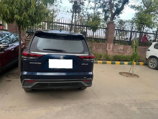 https://images10.gaadi.com/usedcar_image/4530072/original/processed_304472bb-e0a6-4f03-858b-5568817b1156.jpg?imwidth=6401