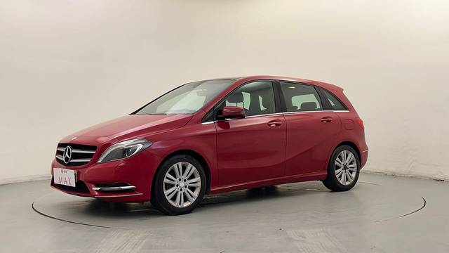 https://images10.gaadi.com/usedcar_image/4530112/original/cd9a21a295269843e76fd37bc0637a4f.JPG?imwidth=6400