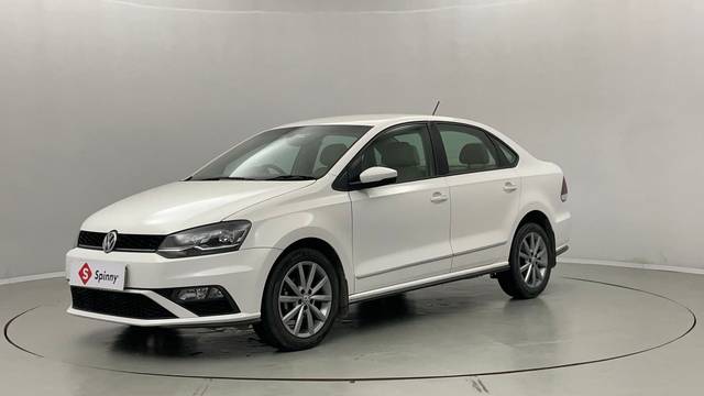 https://images10.gaadi.com/usedcar_image/4530154/original/46e03831b3622f33a003efa67acd13f5.JPG?imwidth=6400