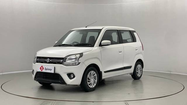 https://images10.gaadi.com/usedcar_image/4530155/original/afd1eaea4003f4521216ecf056cd9e35.JPG?imwidth=6400