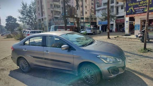 https://images10.gaadi.com/usedcar_image/4530174/original/processed_94eb1a0d-11f0-46b2-9fd1-2f850a9be740.jpeg?imwidth=6401