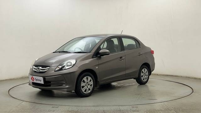 https://images10.gaadi.com/usedcar_image/4530183/original/089eea95aea2ed735ab6952776e96885.JPG?imwidth=6400