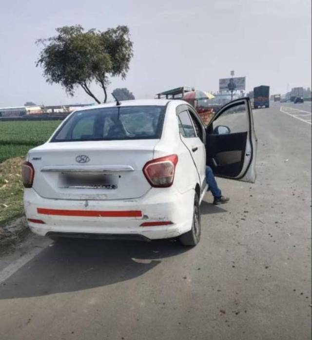 https://images10.gaadi.com/usedcar_image/4530240/original/processed_97974d2e-00af-474f-8e95-0ecca4877a78.jpg?imwidth=6401