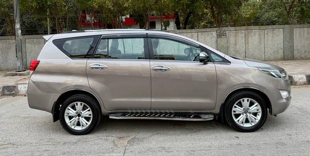 https://images10.gaadi.com/usedcar_image/4530275/original/a52e3495d49c4bb3fc624a3d31367fb5.jpg?imwidth=6401