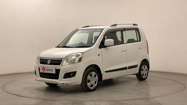 https://images10.gaadi.com/usedcar_image/4530311/original/b24f24f571ff7839a4ae18fcc3d354b3.JPG?imwidth=6400