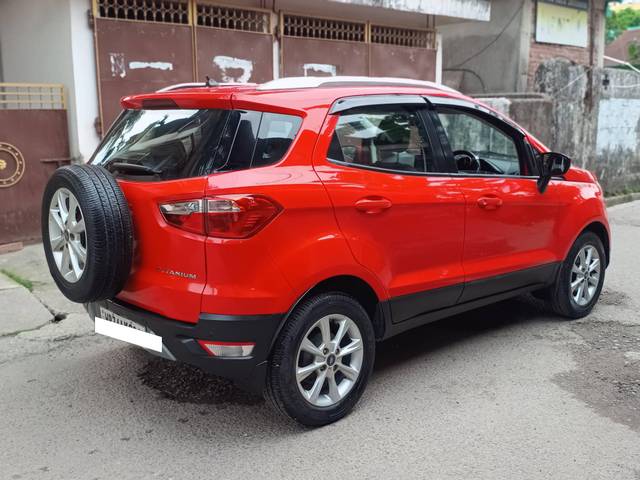 https://images10.gaadi.com/usedcar_image/4530357/original/processed_ca5b3cebf4d329b9ad85cc7ccc47e1e7.jpg?imwidth=6402