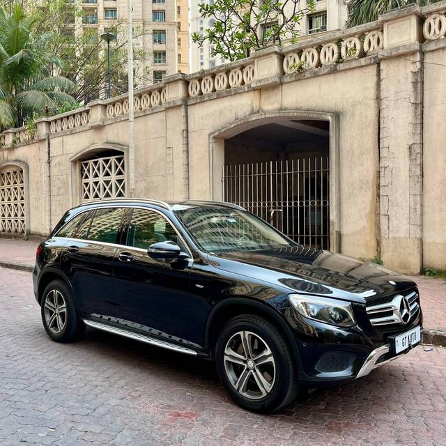 https://images10.gaadi.com/usedcar_image/4530400/original/processed_dbfbee001dca57ace6d517c58932d008.JPG?imwidth=6400