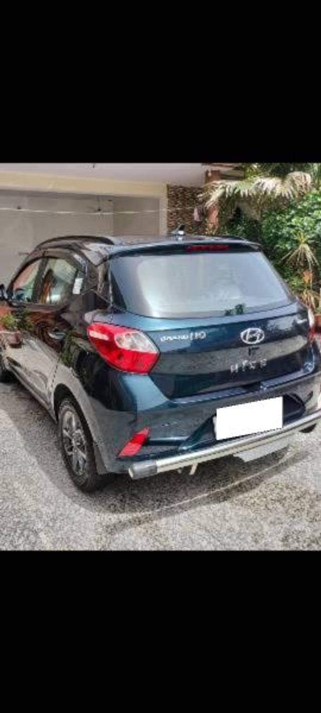 https://images10.gaadi.com/usedcar_image/4530409/original/processed_964afdbe-226d-45b0-bf5b-c002b366c133.jpg?imwidth=6401