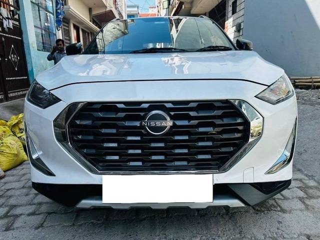 https://images10.gaadi.com/usedcar_image/4530450/original/processed_c20b4737-e47e-4537-980b-f6a2e14d0aa6.jpeg?imwidth=6402
