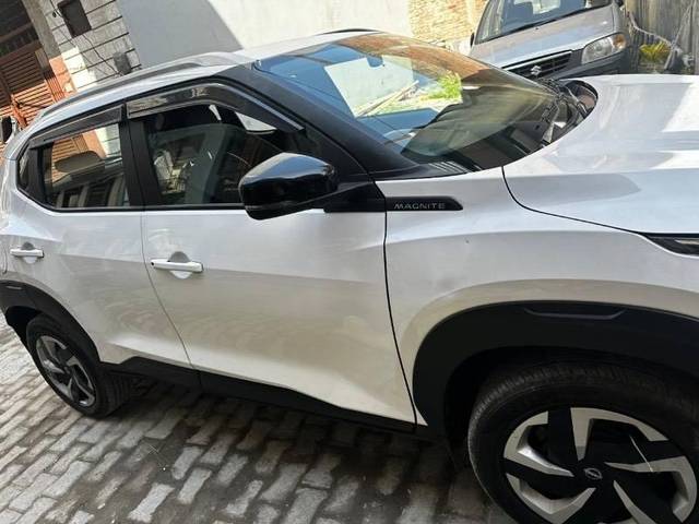 https://images10.gaadi.com/usedcar_image/4530450/original/processed_cd40cc5f-6348-43e9-8975-c08cd83c8f5c.jpeg?imwidth=6400