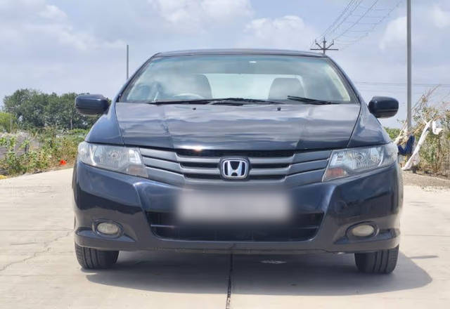 https://images10.gaadi.com/usedcar_image/4530457/original/af951e0f-a13d-4c18-8d5d-0499d1aff2c6.?imwidth=6400