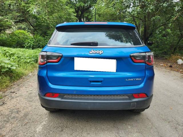 https://images10.gaadi.com/usedcar_image/4530459/original/processed_02c0daf05beaabe870adfe7c62eb3f2c.jpg?imwidth=6402