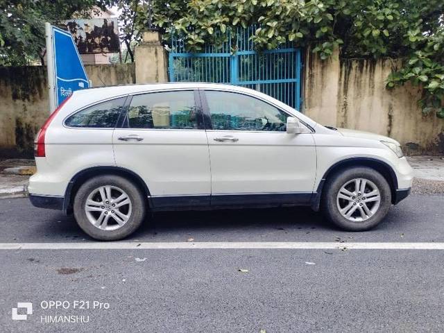 https://images10.gaadi.com/usedcar_image/4530464/original/processed_e6f42893-036c-4c41-90b0-024ab15c56d8.jpeg?imwidth=6401