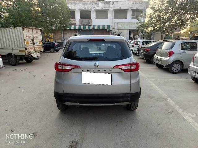 https://images10.gaadi.com/usedcar_image/4530467/original/processed_e2baba05-5a41-4d4b-b839-97178da1c1f9.jpg?imwidth=6401