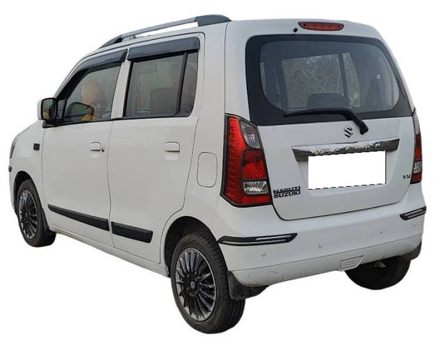 https://images10.gaadi.com/usedcar_image/4530469/original/processed_fb5e5a11-3ba6-4da1-ae59-12e7bf000487.png?imwidth=6402