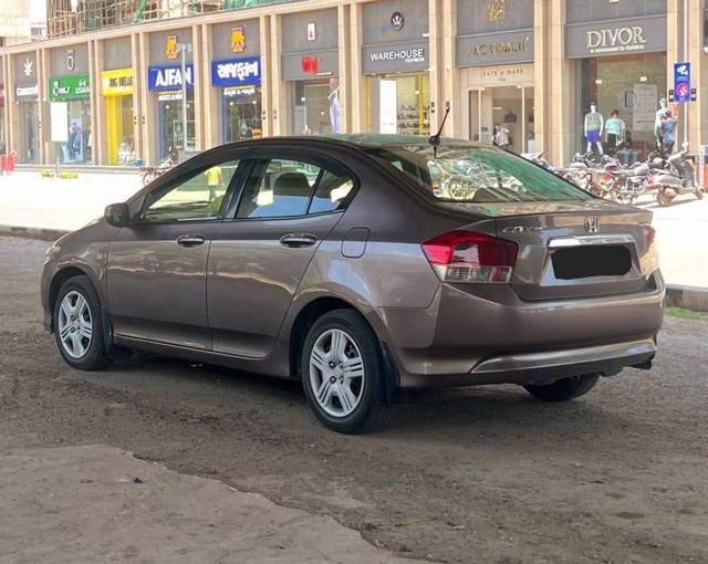 https://images10.gaadi.com/usedcar_image/4530522/original/processed_3da67a621095acec6d55ba51202f3f48.jpg?imwidth=6402