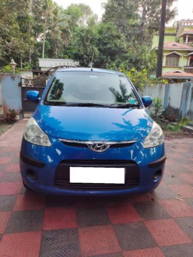 https://images10.gaadi.com/usedcar_image/4530527/original/processed_c5ebb4ed-cdeb-41af-825e-2e70b3389b06.jpg?imwidth=6400
