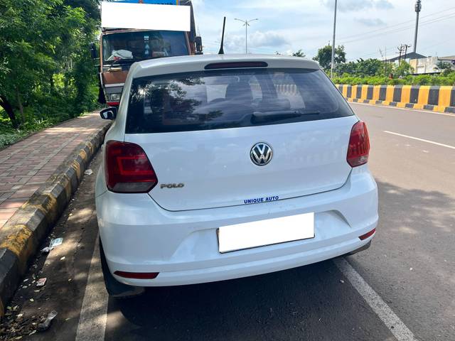 https://images10.gaadi.com/usedcar_image/4530531/original/processed_b9ee7fa9-e7e5-4fc9-8e3a-bc91bc6cfb97.jpeg?imwidth=6402