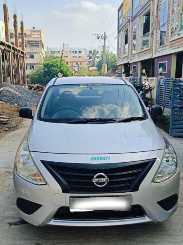 https://images10.gaadi.com/usedcar_image/4530560/original/processed_e3ed2261-f6f3-4629-b444-033772c0c2a0.jpg?imwidth=6400