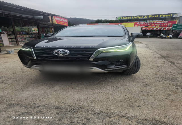 https://images10.gaadi.com/usedcar_image/4530577/original/a6f66054-4c67-487b-bf25-ab42144f6cfc.?imwidth=6400
