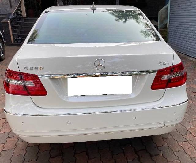 https://images10.gaadi.com/usedcar_image/4530599/original/processed_3668b6c0-4090-4c9b-9c5c-ba4fa48e6edb.jpeg?imwidth=6401