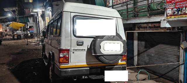 https://images10.gaadi.com/usedcar_image/4530602/original/processed_41d28d57-b5a2-4c3c-9f45-1476c50fab10.jpg?imwidth=6401