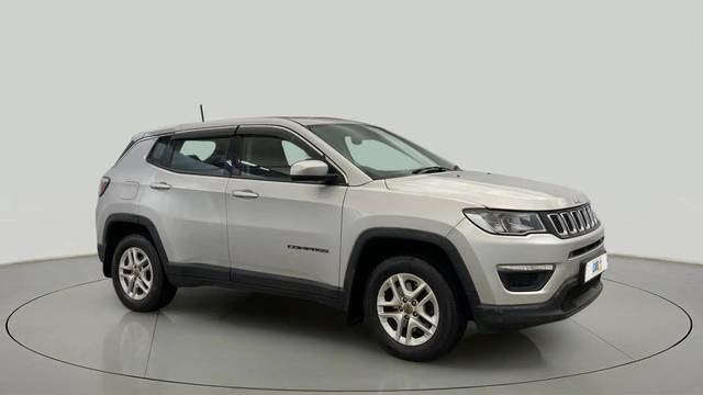 https://images10.gaadi.com/usedcar_image/4530632/original/ac24e24617f040fccd24dbc5d1426014.jpg?imwidth=6400