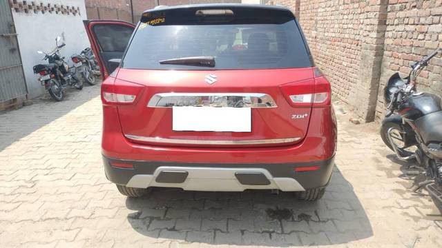 https://images10.gaadi.com/usedcar_image/4530640/original/processed_c179107a-a567-4806-a641-eedd2e45295e.jpg?imwidth=6401