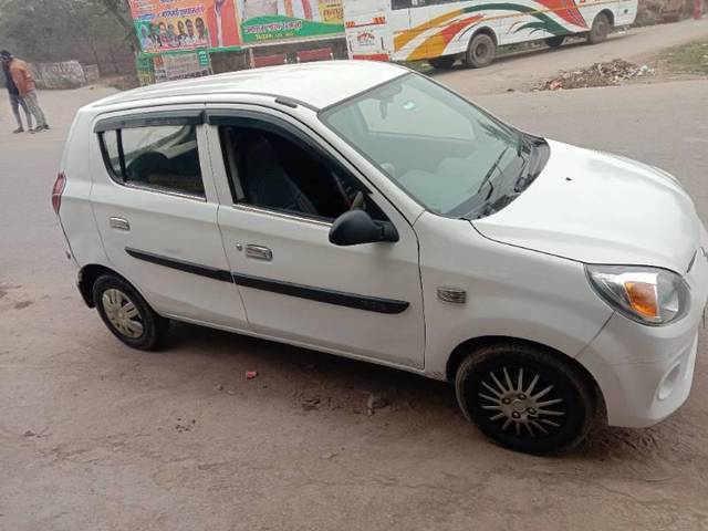 https://images10.gaadi.com/usedcar_image/4530652/original/processed_6021006f-2384-4072-bbc2-649387143171.jpg?imwidth=6400