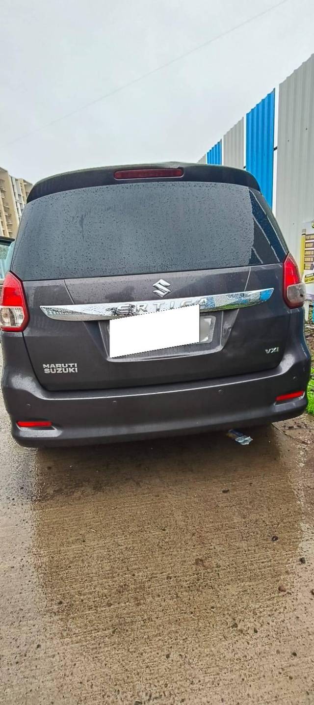https://images10.gaadi.com/usedcar_image/4530670/original/processed_cd9a8b71411077847e723f4c9dc44328.jpg?imwidth=6401