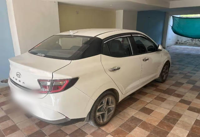 https://images10.gaadi.com/usedcar_image/4530675/original/6b648b6b-3dda-47cd-a96b-f2b5512cc4e9.?imwidth=6402