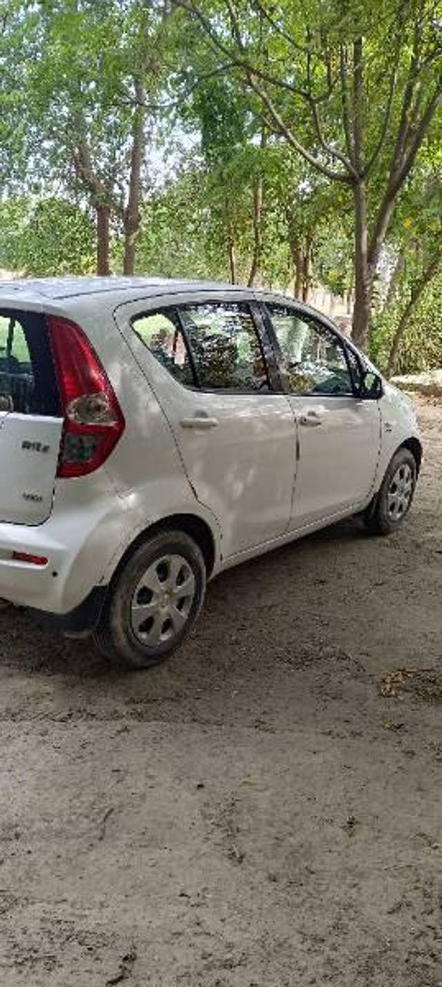 https://images10.gaadi.com/usedcar_image/4530687/original/processed_459d745b-1220-41f8-87e3-1be5705deb5b.jpg?imwidth=6402