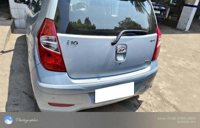 https://images10.gaadi.com/usedcar_image/4530705/original/processed_58543479-2314-4090-b7bf-b1f8061bc9ce.jpg?imwidth=6400