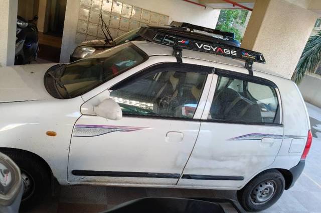 https://images10.gaadi.com/usedcar_image/4530709/original/processed_5d17b752-32d0-4bed-b02c-21b32f26e2cc.jpg?imwidth=6401