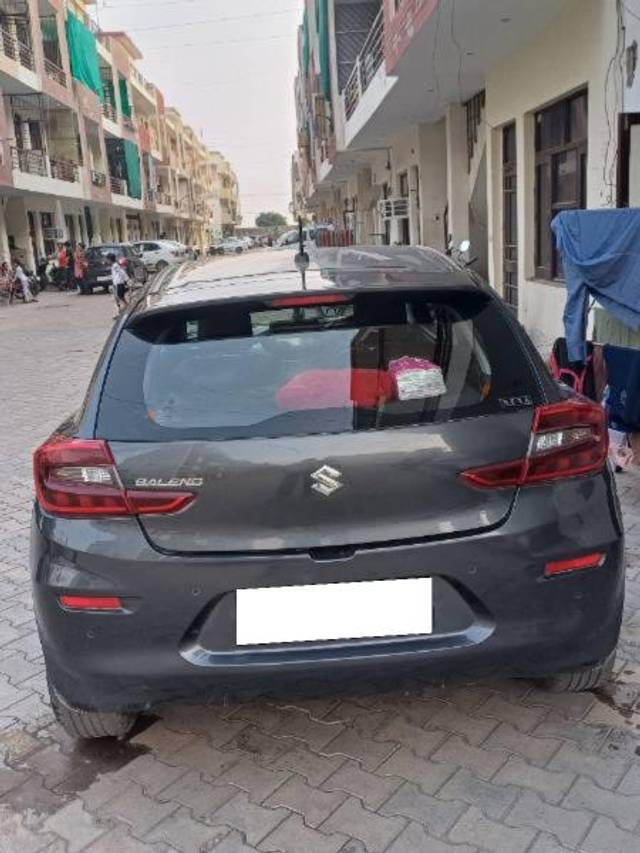 https://images10.gaadi.com/usedcar_image/4530720/original/processed_b64321d8-208d-4d0d-8066-c9373af4c678.jpg?imwidth=6401