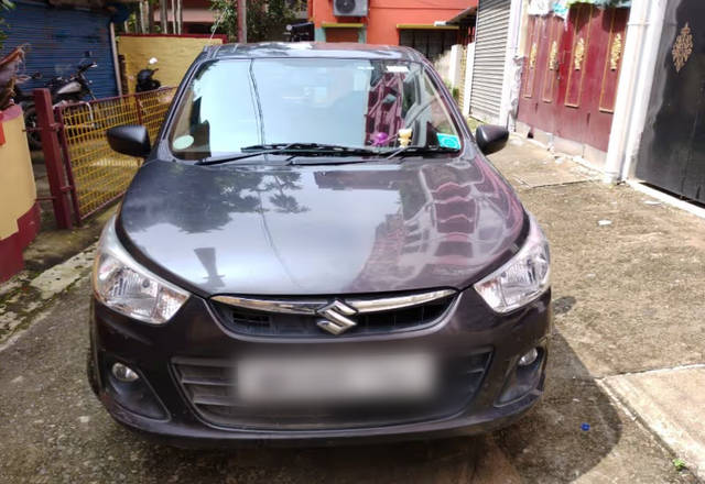 https://images10.gaadi.com/usedcar_image/4530763/original/6dc700dc-8363-4bee-ad4d-072fb9f8511d.?imwidth=6400