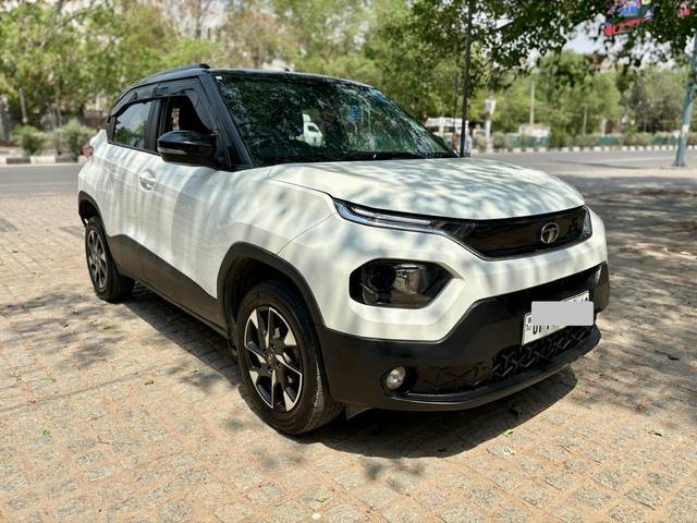 https://images10.gaadi.com/usedcar_image/4530767/original/processed_ff7c13100cae1e78214032590d240053.jpg?imwidth=6400