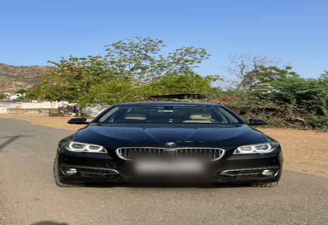 https://images10.gaadi.com/usedcar_image/4530768/original/c85a7a6a-7d9b-4239-a160-2b87d8864e03.?imwidth=6400
