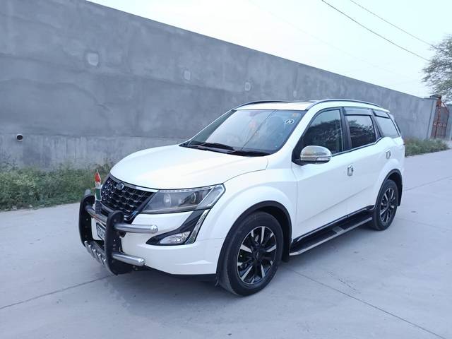 https://images10.gaadi.com/usedcar_image/4530821/original/f31a7ad42b4cf744c49bca5404132422.jpg?imwidth=6400