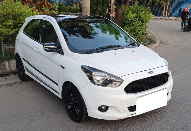 https://images10.gaadi.com/usedcar_image/4530837/original/processed_19dd05a06d2a04527dbe541f1c84e285.jpg?imwidth=6400