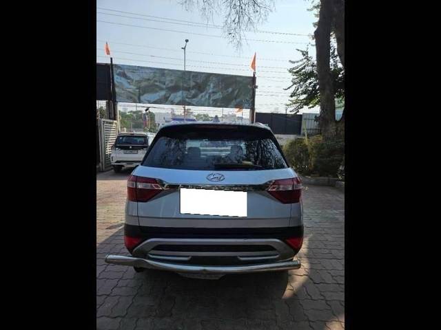 https://images10.gaadi.com/usedcar_image/4530864/original/processed_db48fa0a-d677-4636-8bdf-abfdfaa36e75.jpg?imwidth=6402