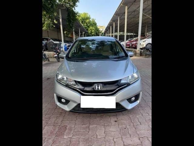 https://images10.gaadi.com/usedcar_image/4530948/original/processed_4d228dc7-68bf-4a2e-9707-a219fd32b161.jpg?imwidth=6400
