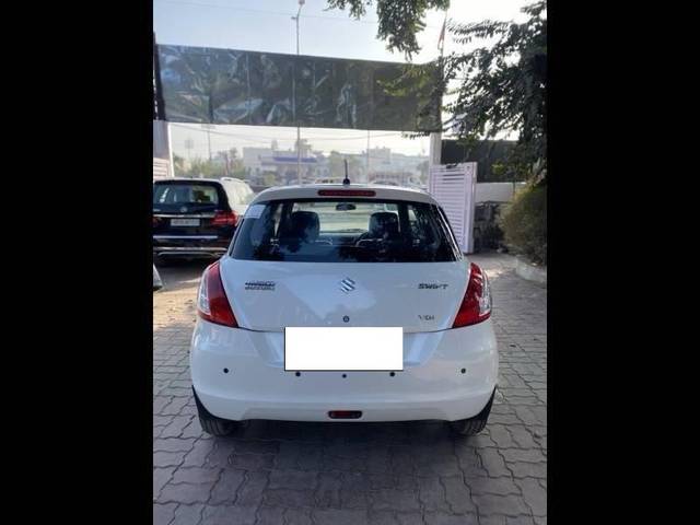https://images10.gaadi.com/usedcar_image/4530956/original/processed_5f4adf9c-af83-4df2-b372-c57f2509cced.jpg?imwidth=6401
