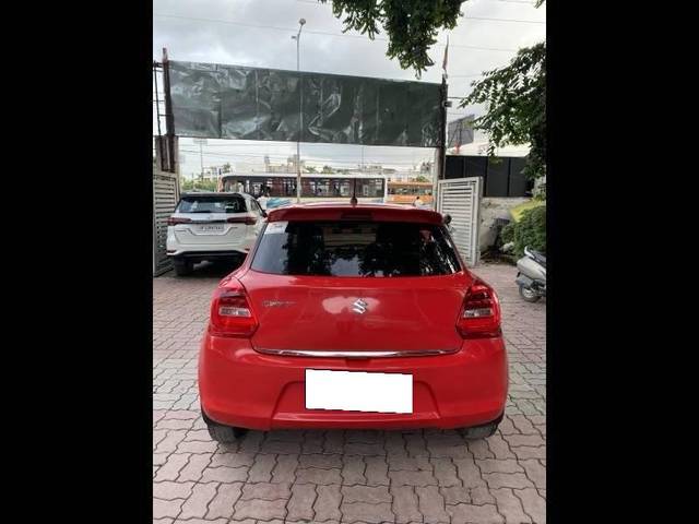https://images10.gaadi.com/usedcar_image/4530961/original/processed_c50ee22b-2bab-41bc-9acb-ae93a19c2055.jpg?imwidth=6402