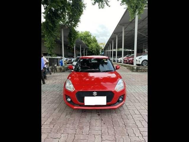 https://images10.gaadi.com/usedcar_image/4530961/original/processed_ce272631-23b0-43cd-895a-1dff8fac054f.jpg?imwidth=6400