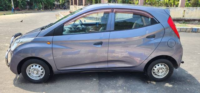 https://images10.gaadi.com/usedcar_image/4530971/original/c6c68cd4e7ee81fd7346a4cf12e6e6c0.jpg?imwidth=6402